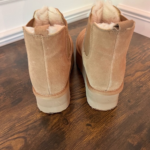 Women's Tan Suede Ankle Boots - Picture 4 of 4